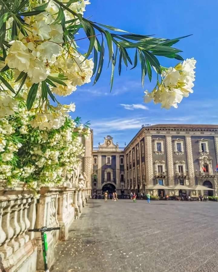 Апартаменты A Casuzza Катания Экстерьер фото